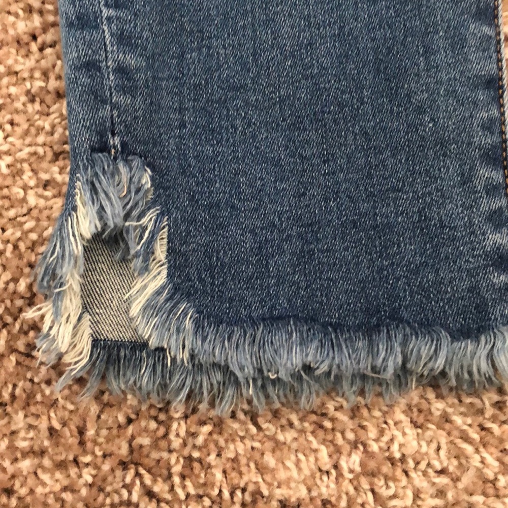 American Eagle Jeans - Picture 3 of 3